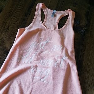 Medium peach tank